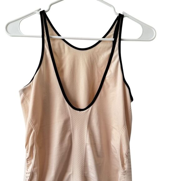 Lululemon Women's Size 10 In The Flow Tank Top Heathered Butter Pink Color - Picture 5 of 7
